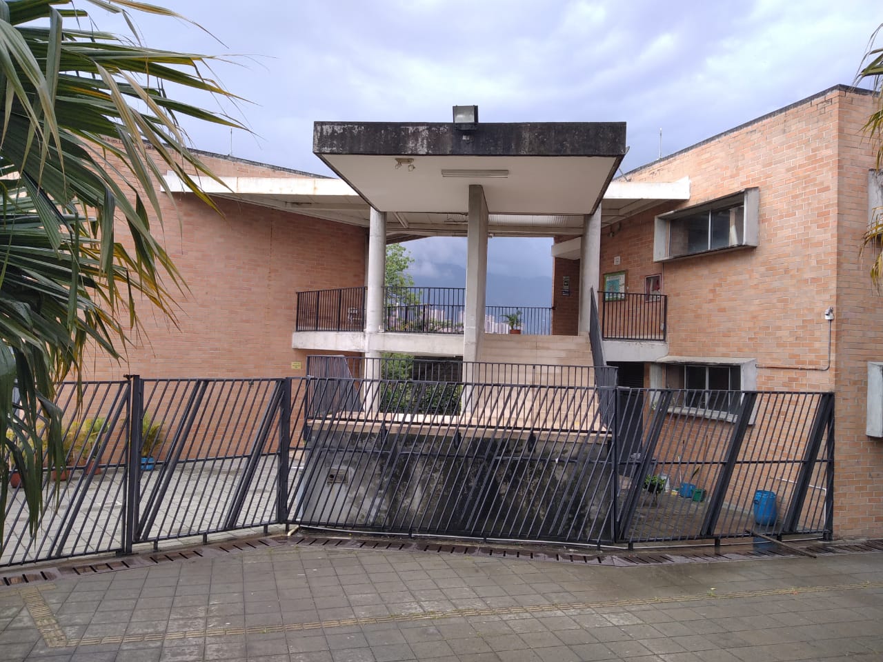 Central Bloque B.